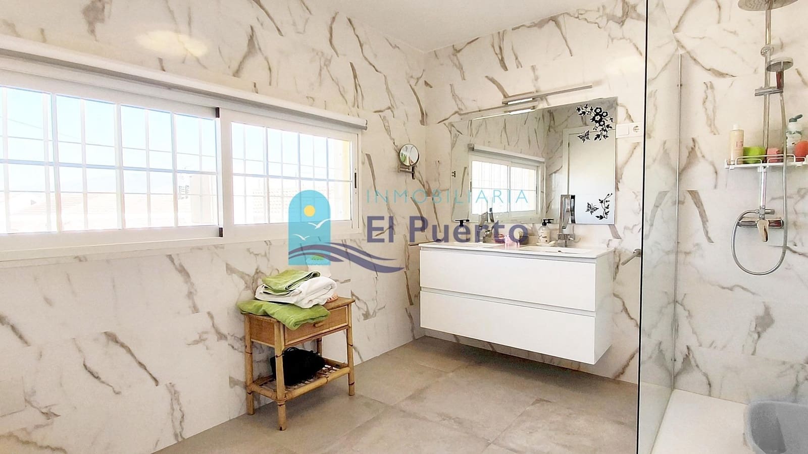 5 soveværelse Villa til salg i Los Canovas med swimmingpool garage - € 498.000 (Ref: 9954299)