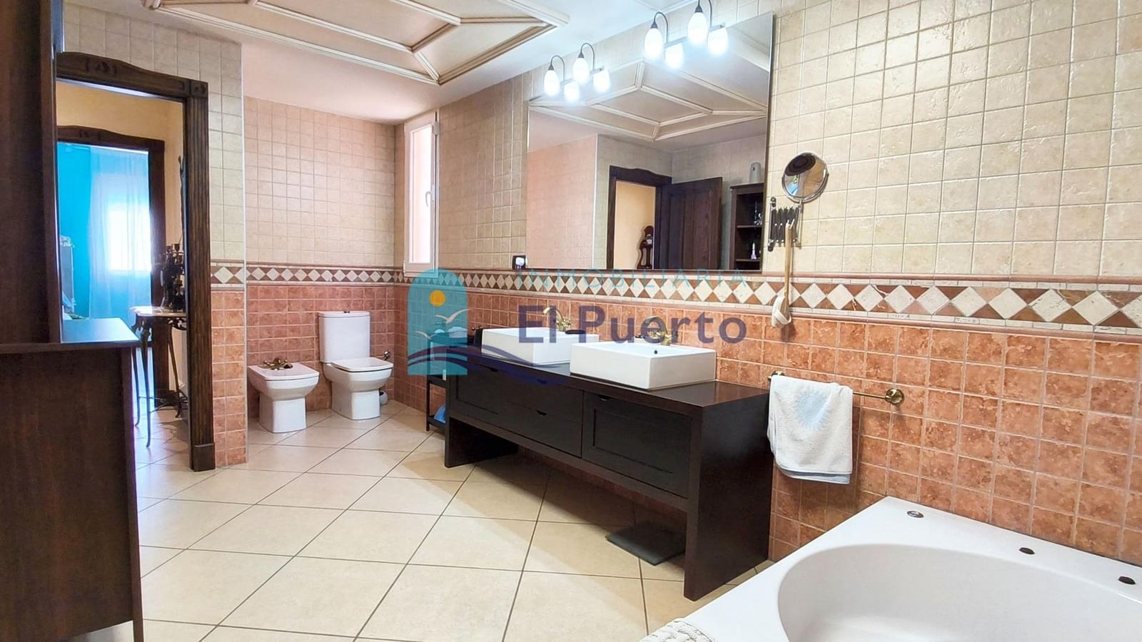 5 soveværelse Villa til salg i Los Canovas med swimmingpool garage - € 498.000 (Ref: 9954299)