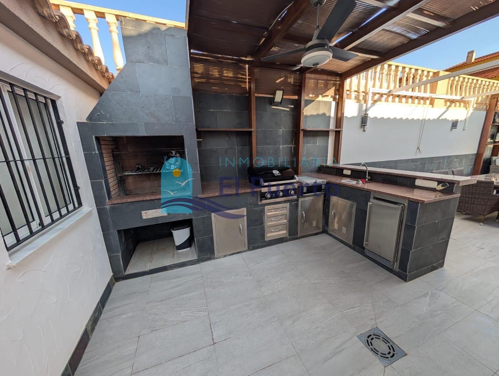 3 soverom Villa til salgs i Alamillo med svømmebasseng - € 315 000 (Ref: 9977406)