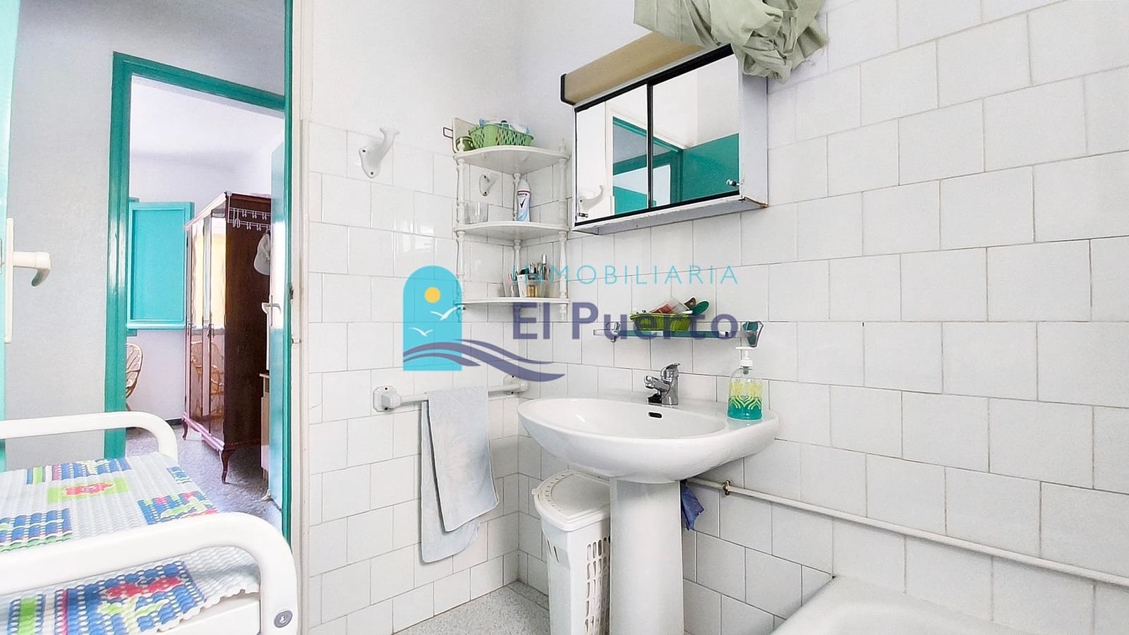 Piso de 3 habitaciones en Puerto de Mazarron en venta con garaje - 150.000 € (Ref: 9994322)