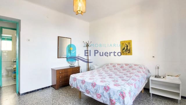 Piso de 3 habitaciones en Puerto de Mazarron, Mazarrón en venta con garaje - 150.000 € (Ref: 9994322)