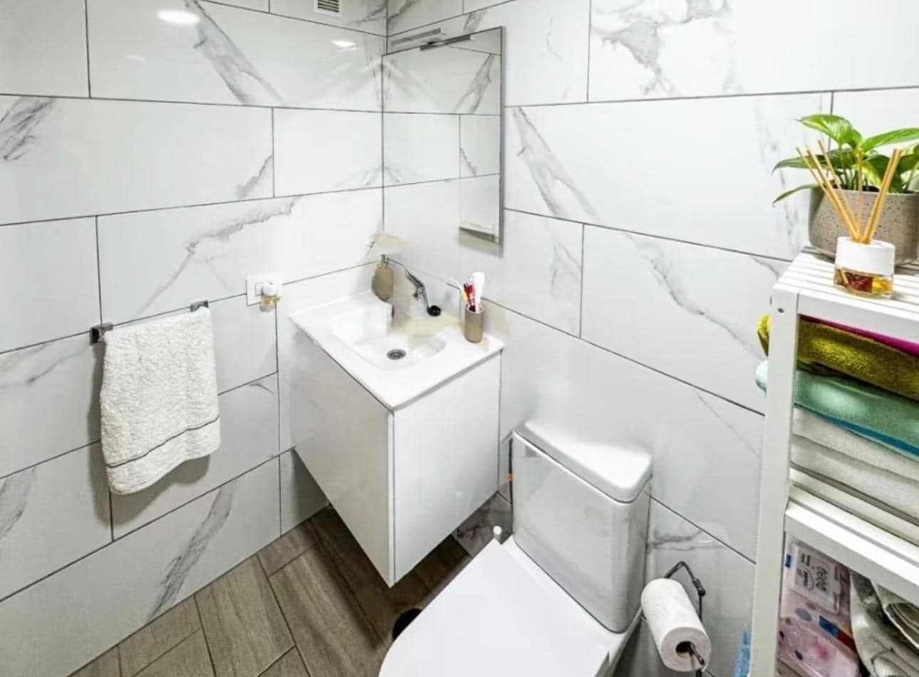 3 slaapkamer Flat te koop in El Medano met garage - € 349.000 (Ref: 9420104)