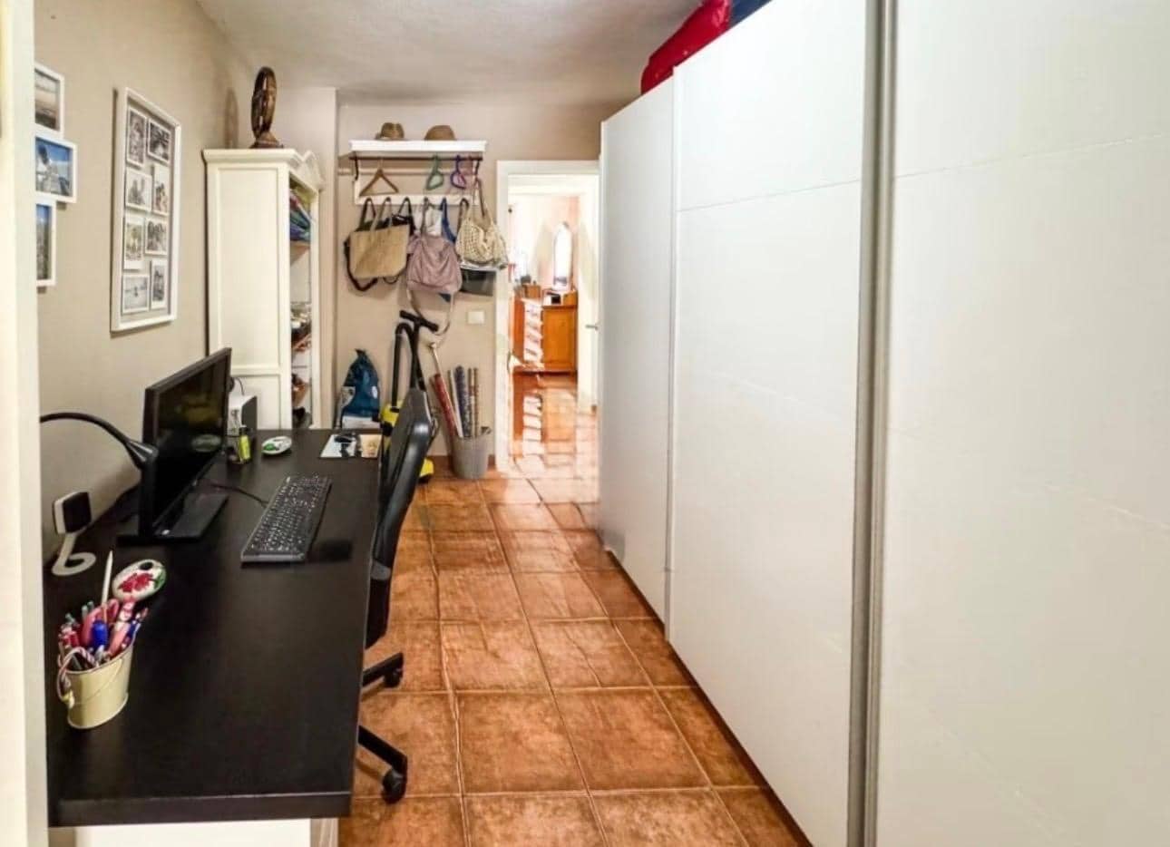 3 slaapkamer Flat te koop in El Medano met garage - € 349.000 (Ref: 9420104)