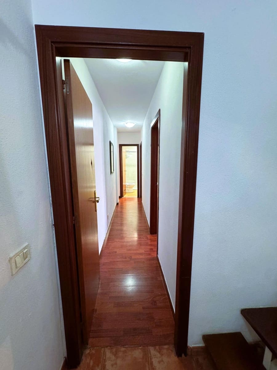 2 sypialnia Apartament na sprzedaż w El Medano z basenem - 315 000 € (Ref: 9420106)