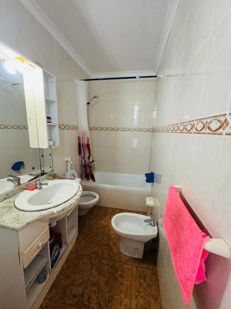 1 bedroom Apartment for sale in Costa del Silencio with pool - € 168,000 (Ref: 9420111)