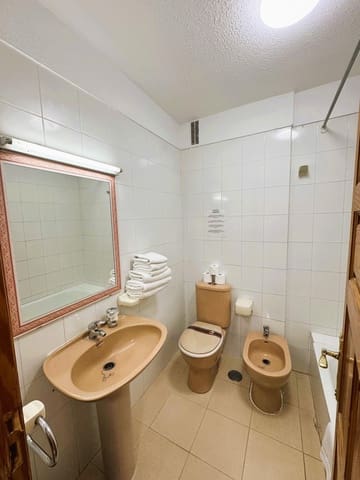 1 slaapkamer Flat te koop in Arona met zwembad - € 170.000 (Ref: 9420112)