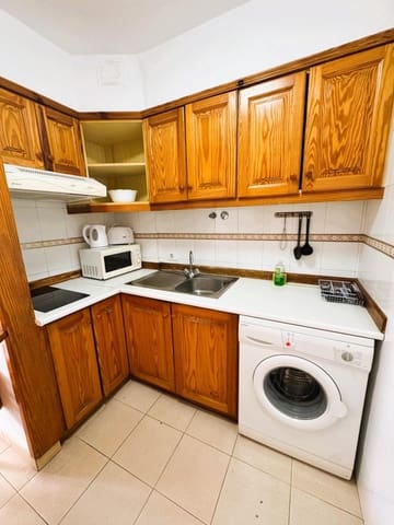 1 slaapkamer Flat te koop in Arona met zwembad - € 170.000 (Ref: 9420112)