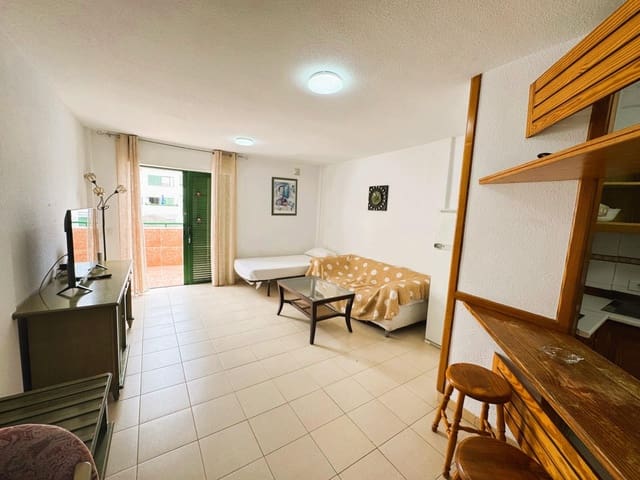 1 slaapkamer Flat te koop in Arona met zwembad - € 170.000 (Ref: 9420112)