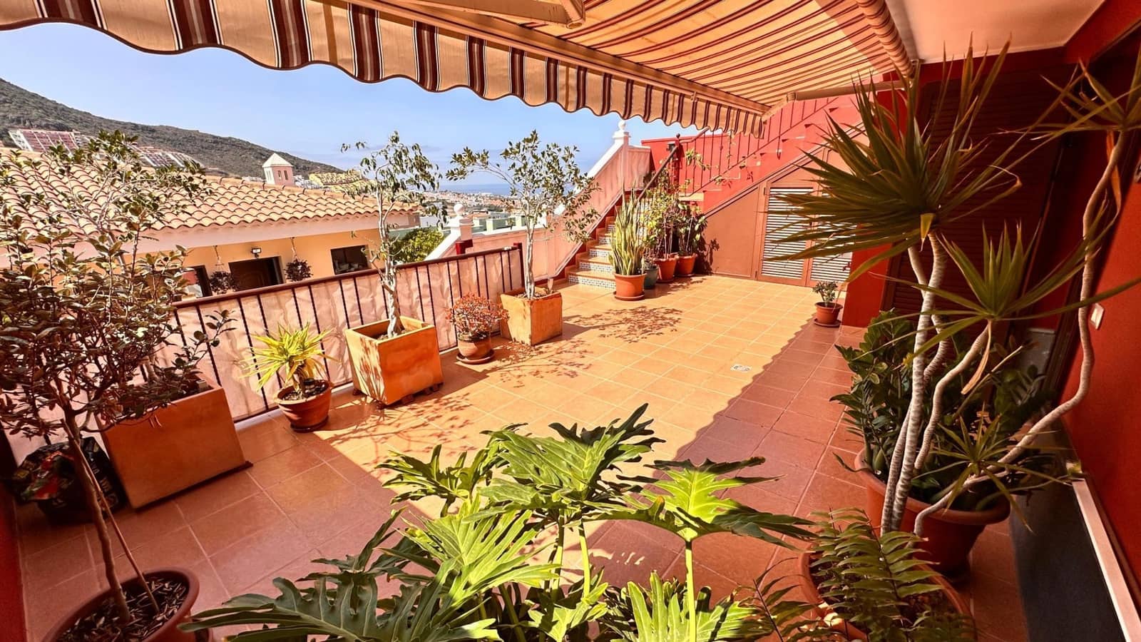 4 camera da letto Villetta a Schiera in vendita in El Madronal con piscina - 630.000 € (Rif: 9420115)