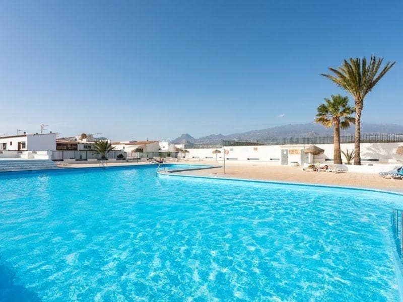 2 bedroom Flat for sale in Arona with pool - € 210,000 (Ref: 9420119)