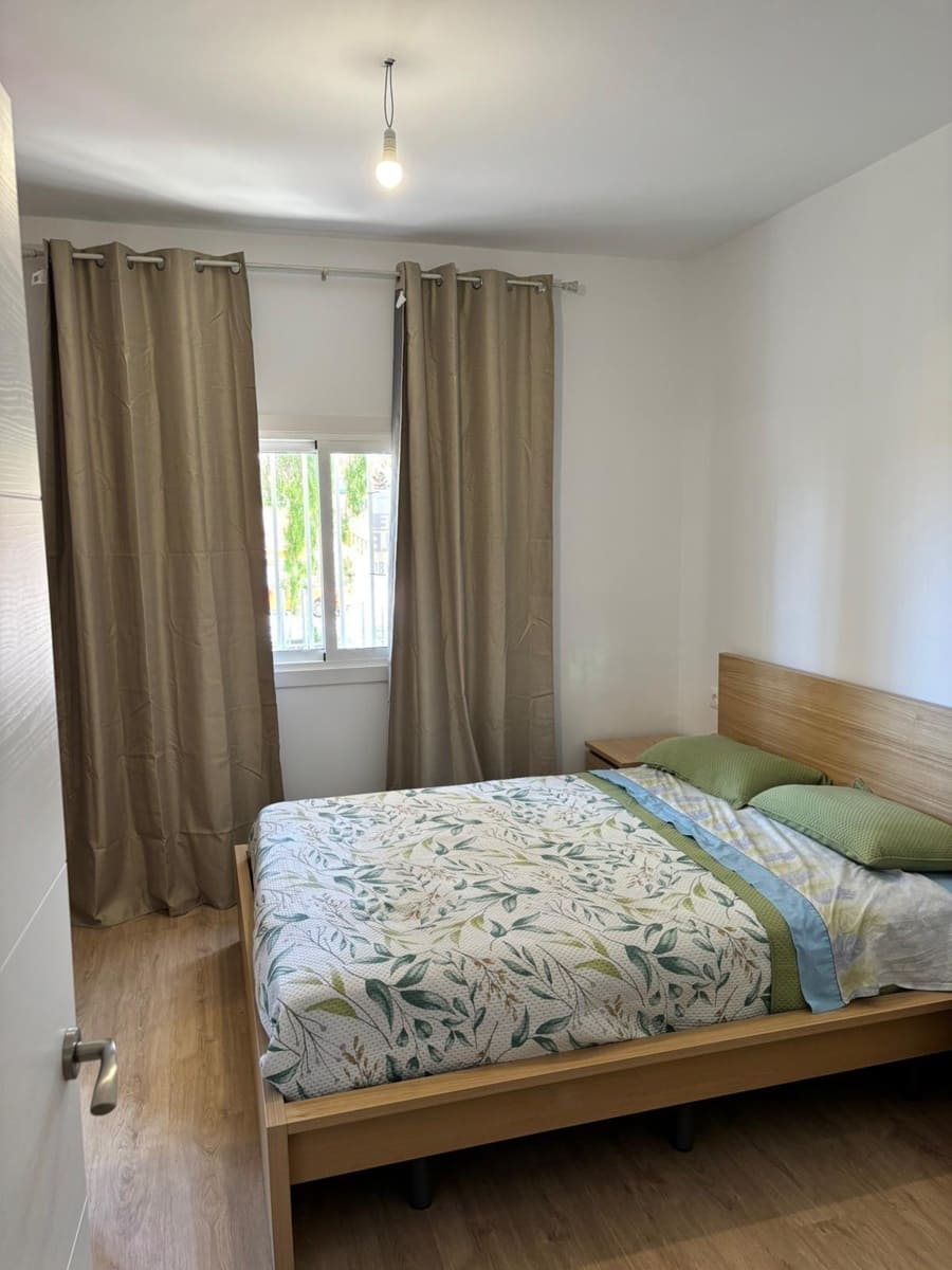 2 bedroom Flat for sale in Arona with pool - € 210,000 (Ref: 9420119)