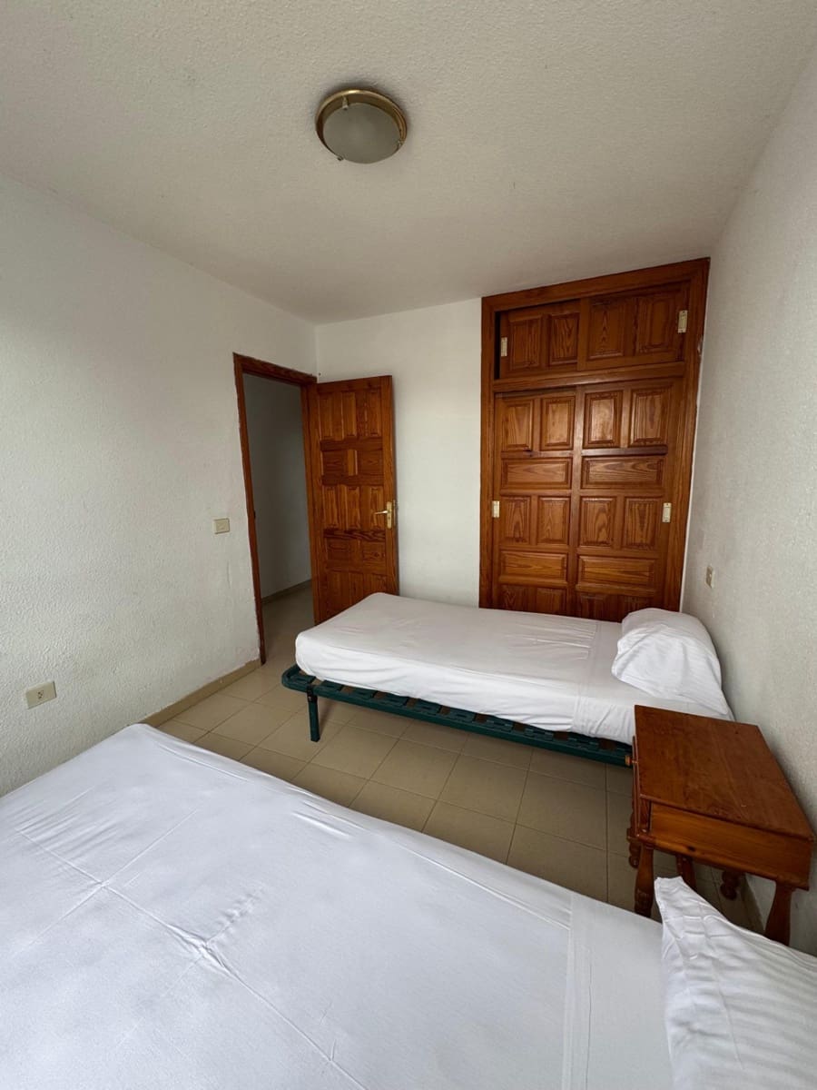 2 bedroom Apartment for sale in Arona with pool - € 210,000 (Ref: 9420120)