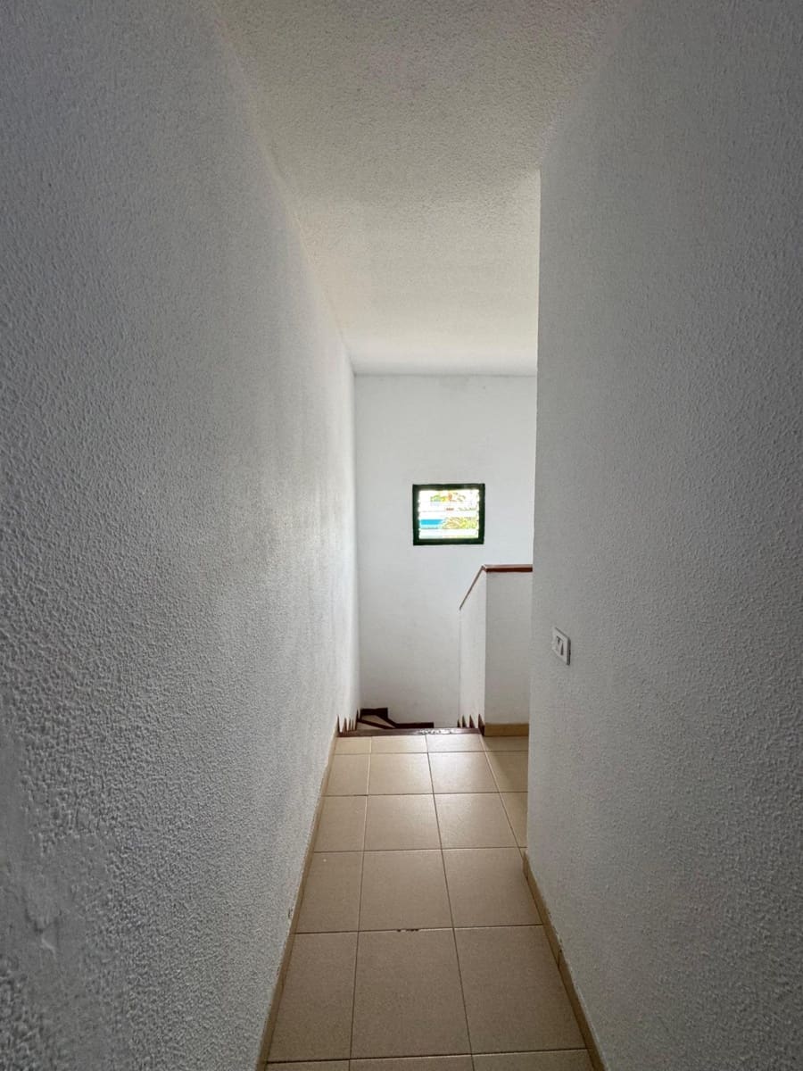 2 bedroom Apartment for sale in Arona with pool - € 210,000 (Ref: 9420120)