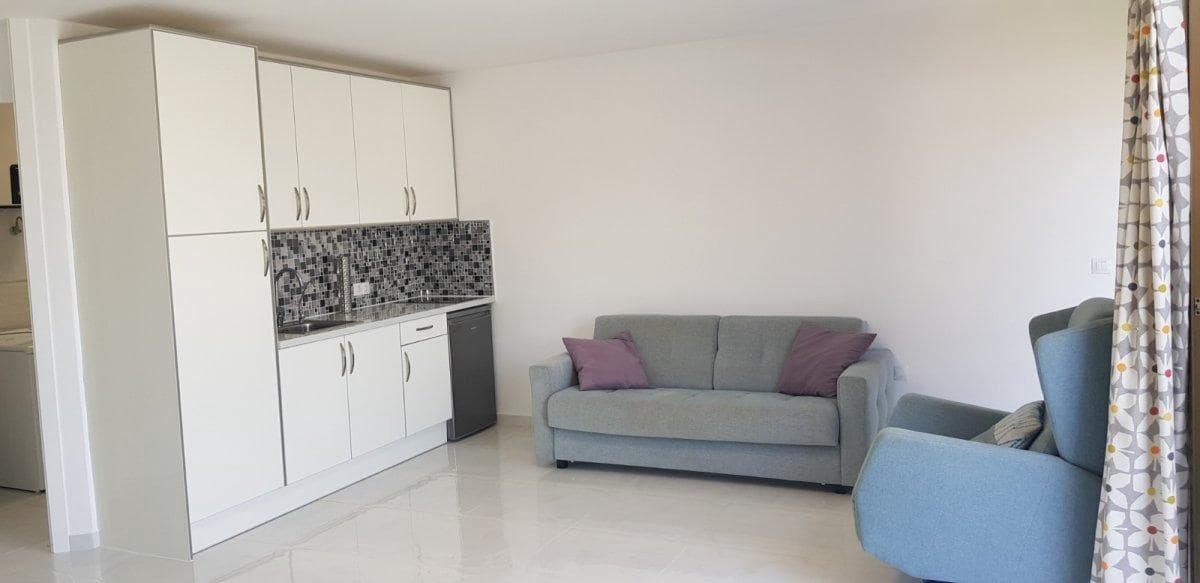 Studio til salgs i Costa Adeje med svømmebasseng - € 185 000 (Ref: 9437607)