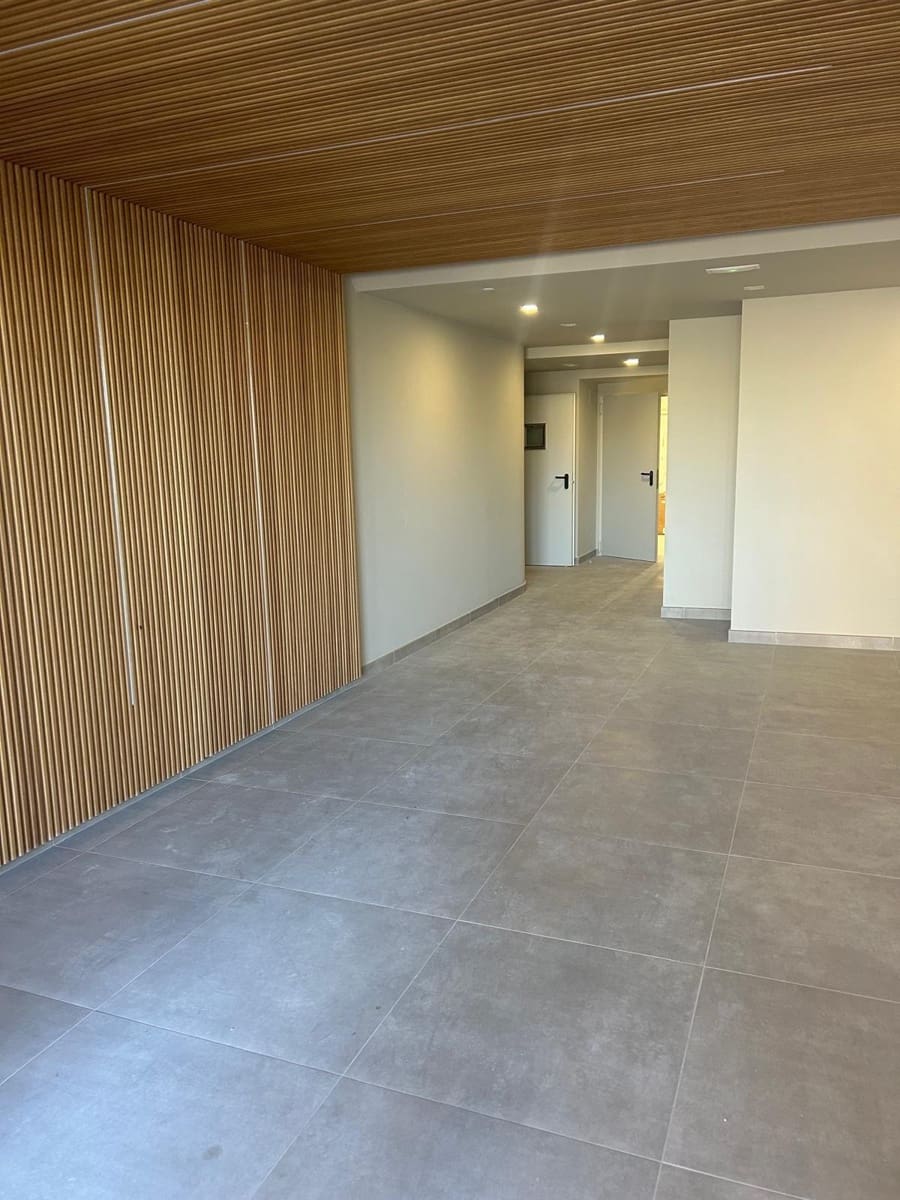 2 slaapkamer Flat te koop in La Tejita met zwembad garage - € 620.000 (Ref: 9452294)