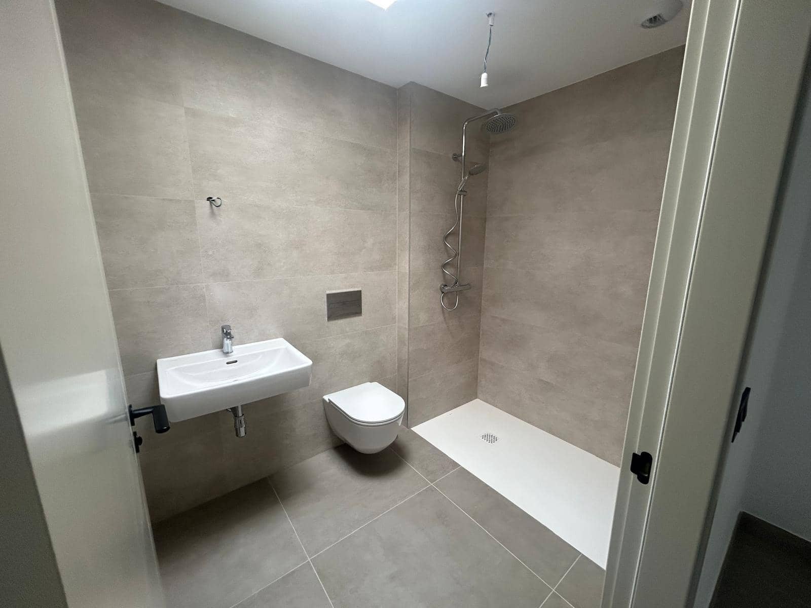 2 slaapkamer Flat te koop in La Tejita met zwembad garage - € 620.000 (Ref: 9452294)