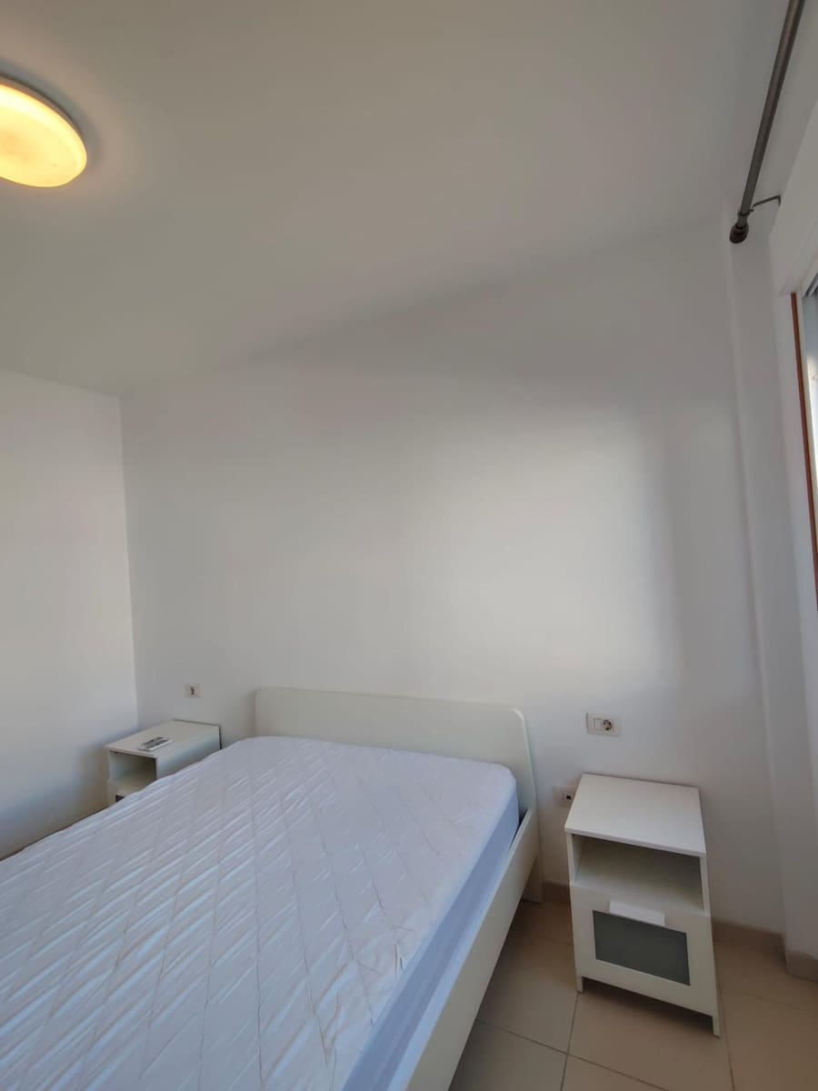 2 sovrum Lägenhet att hyra i Guargacho med garage - 900 € (Ref: 9476235)