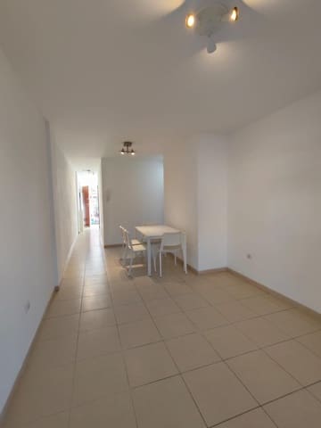 2 bedroom Flat for rent in Guargacho with garage - € 900 (Ref: 9476235)