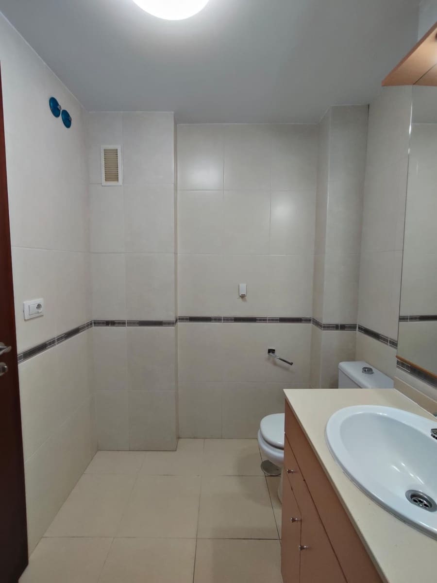 2 sovrum Lägenhet att hyra i Guargacho med garage - 900 € (Ref: 9476235)