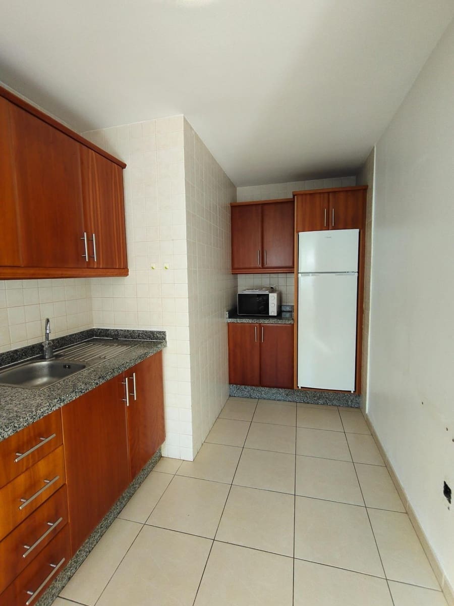 2 sovrum Lägenhet att hyra i Guargacho med garage - 900 € (Ref: 9476235)