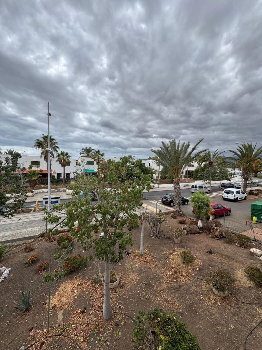 2 Zimmer Wohnung zu verkaufen in Costa del Silencio mit Pool - 190.000 € (Ref: 9502592)