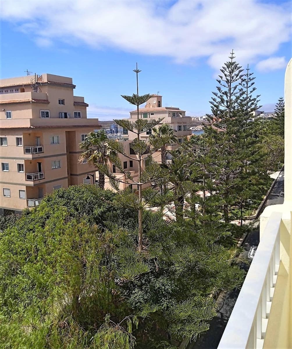 1 makuuhuone Asunto vuokrattavana paikassa Arona - 780 € (Ref: 9509196)