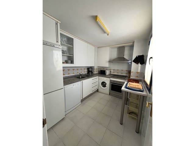 3 Zimmer Ferienapartment in Taramay, Almuñécar mit Pool Garage - 1.000 € (Ref: 10048187)