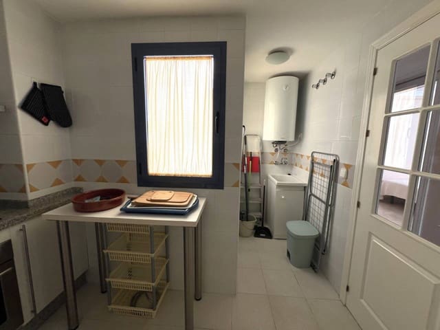 3 Zimmer Ferienapartment in Taramay, Almuñécar mit Pool Garage - 1.000 € (Ref: 10048187)