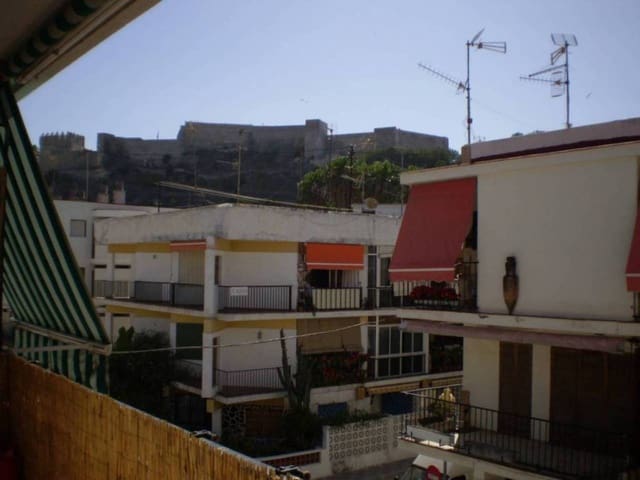 3 Zimmer Apartment zu vermieten in Almuñécar mit Garage - 800 € (Ref: 1026546)
