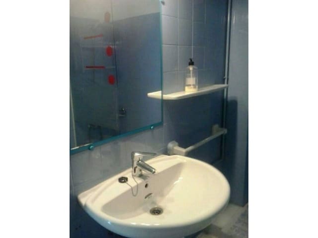 3 Zimmer Apartment zu vermieten in Almuñécar mit Garage - 800 € (Ref: 1026546)