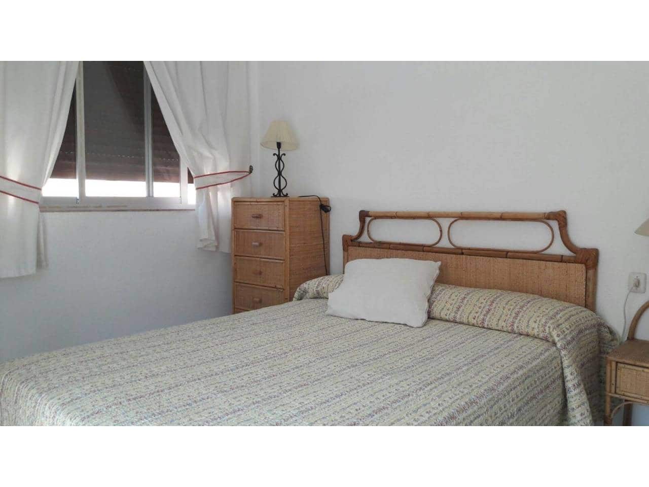 3 Zimmer Apartment zu vermieten in Almunecar mit Garage - 800 € (Ref: 1026546)