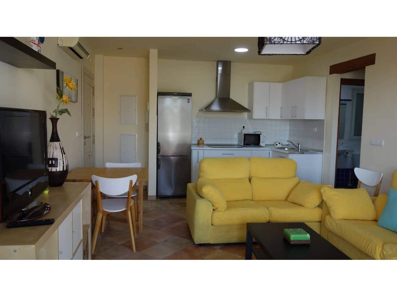   1 soveværelse   ferieLejlighed i Cotobro   med   swimmingpool  garage  - € 450 (Ref: 1835967)