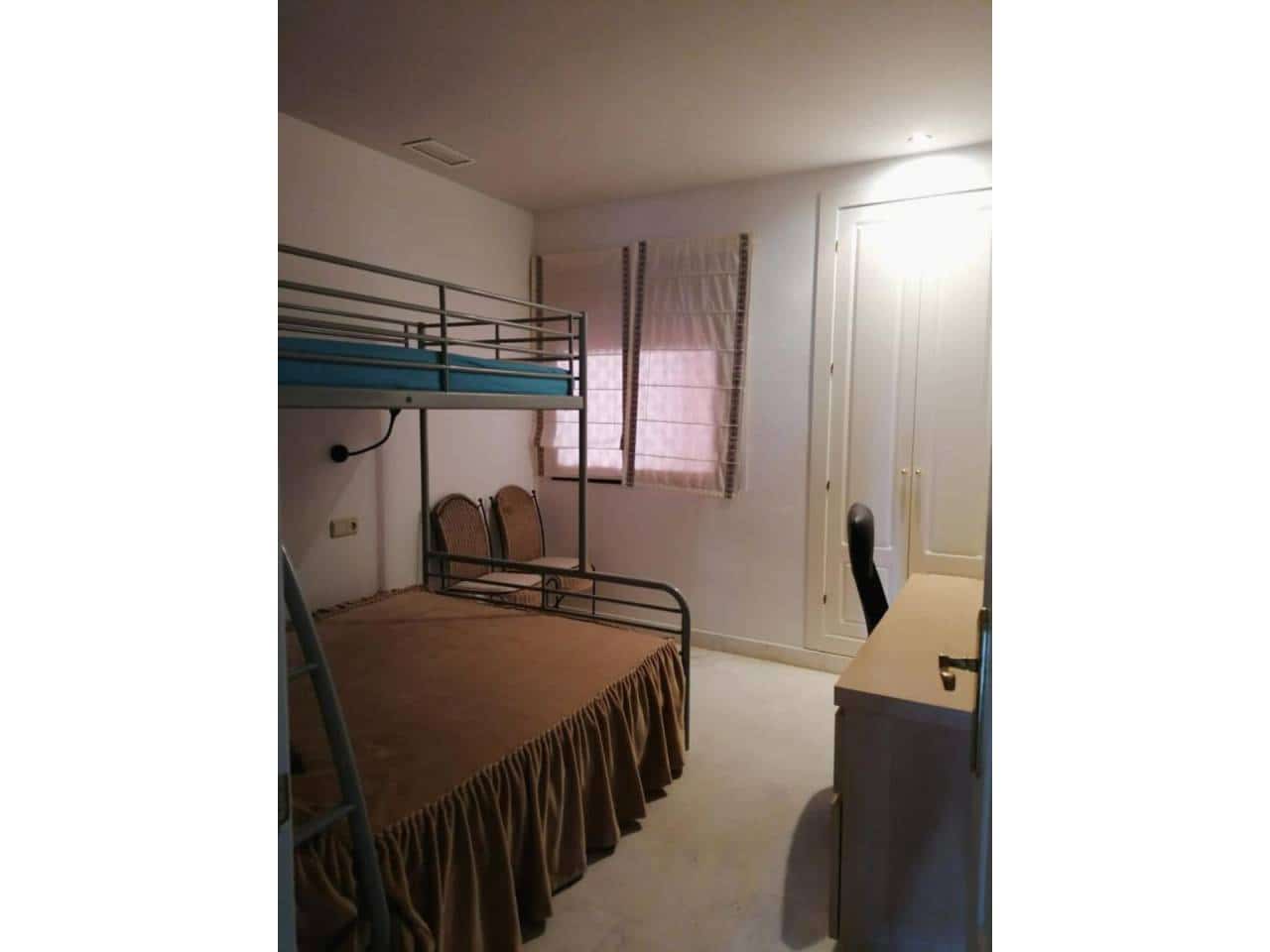 2 slaapkamer Appartement te huur in Motril met zwembad garage - € 4.000 (Ref: 1835988)