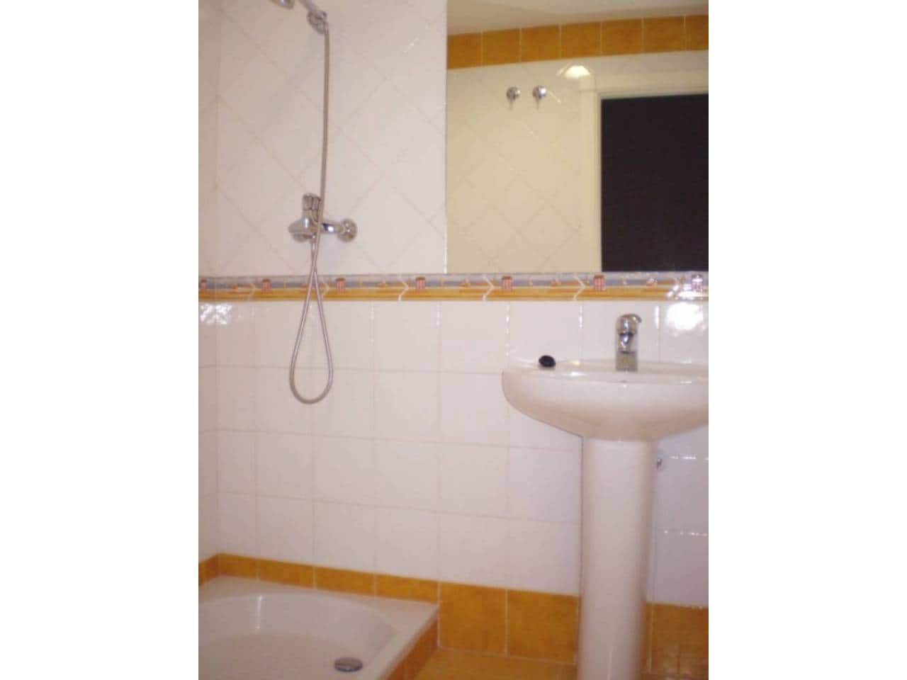 2 makuuhuone Huoneisto vuokrattavana paikassa Taramay mukana 
autotalli - 750 € (Ref: 1835994)