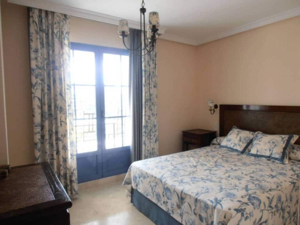 2 bedroom Apartment for holiday rental in Taramay with pool garage - € 1,000 (Ref: 2869317)