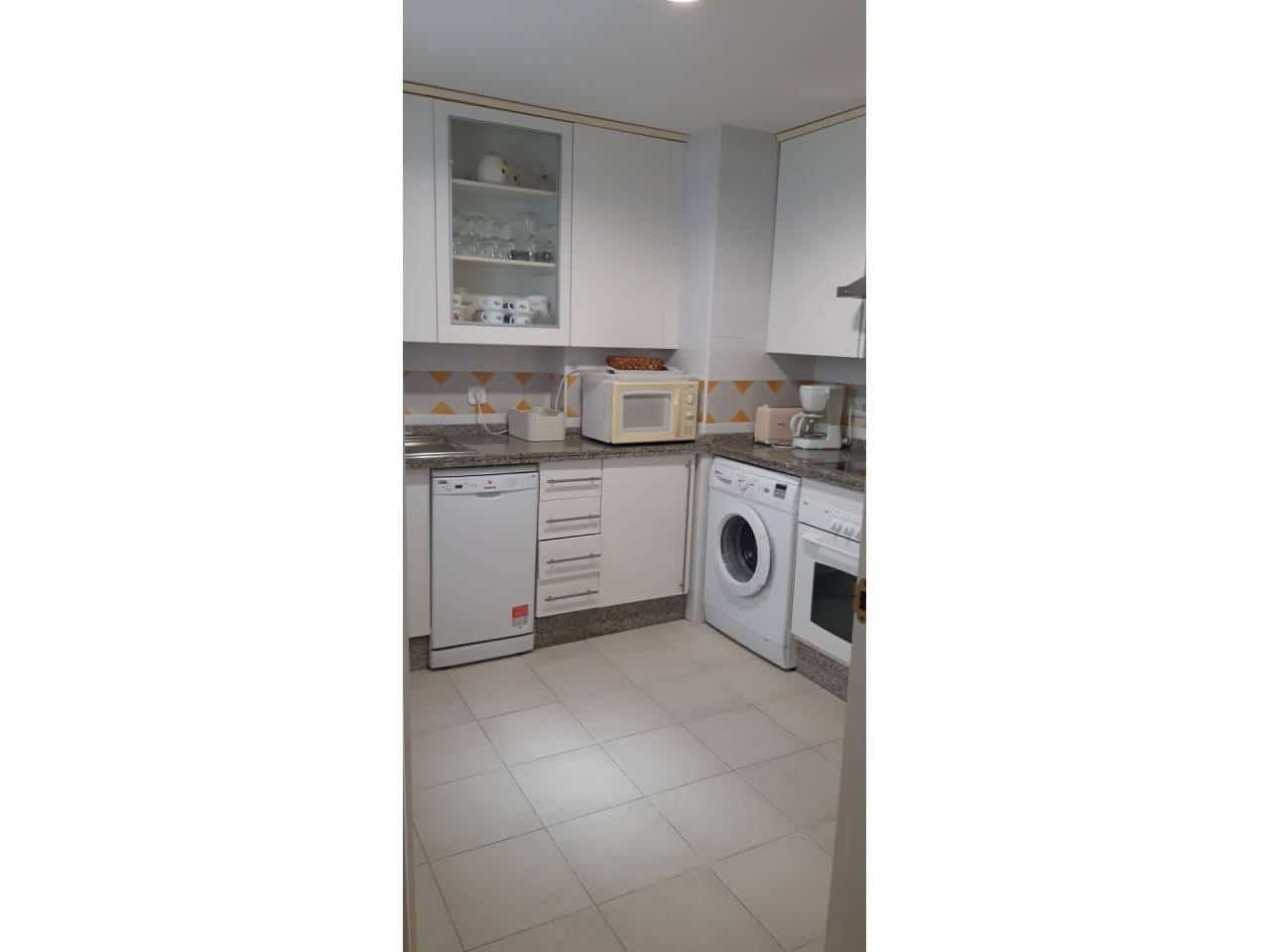 2 bedroom Apartment for holiday rental in Taramay with pool garage - € 1,000 (Ref: 2869317)