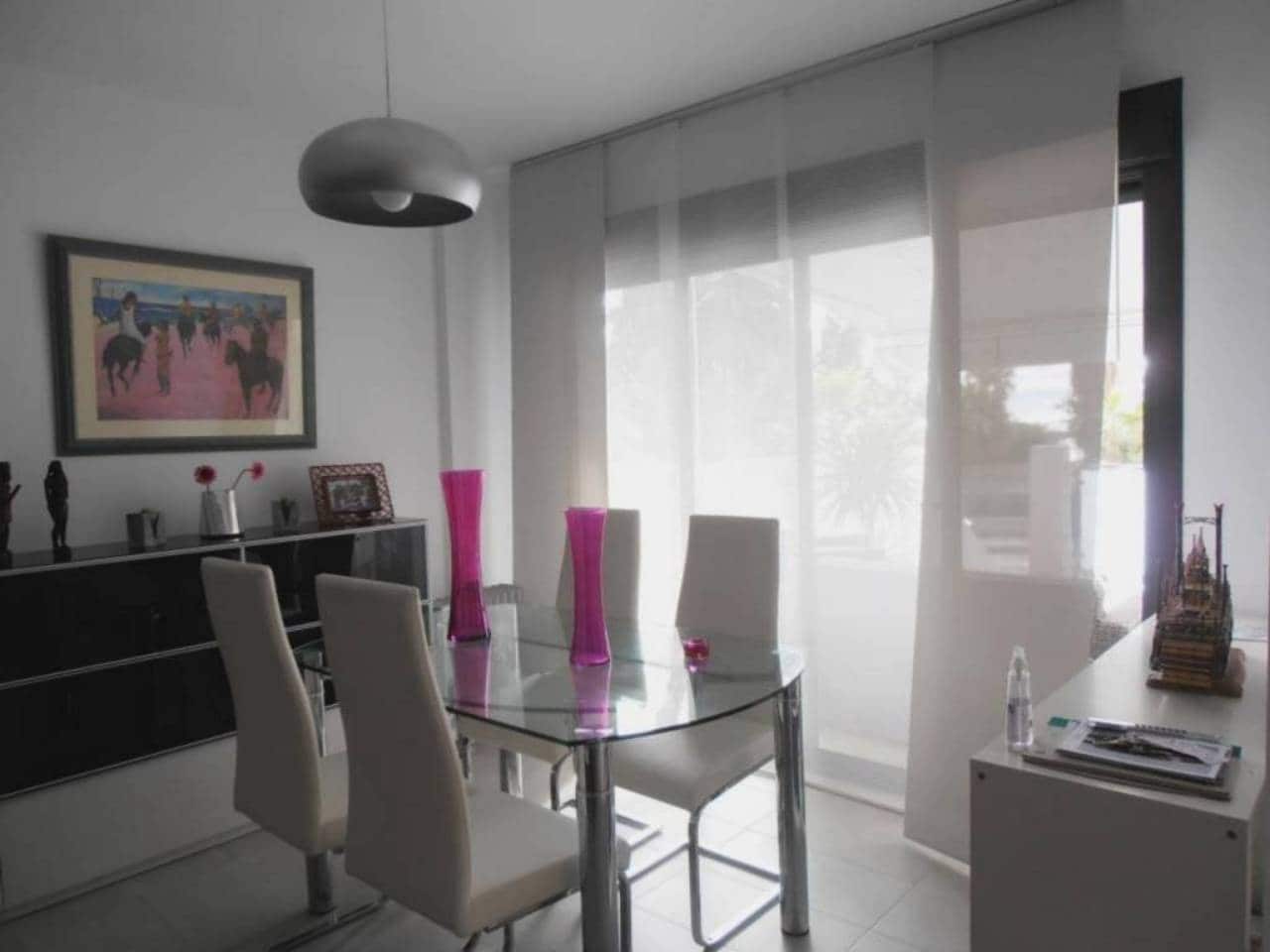 2 soveværelse Lejlighed til leje i Almunecar med swimmingpool garage - € 900 (Ref: 6912979)