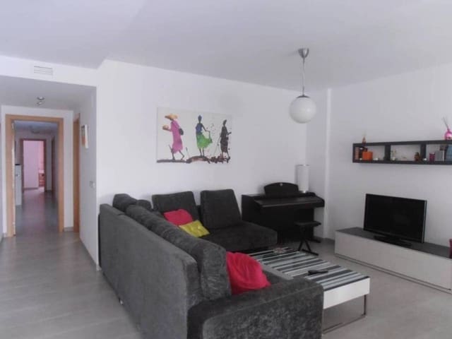 2 soverom Leilighet til leie i Almuñécar med svømmebasseng garasje - € 900 (Ref: 6912979)