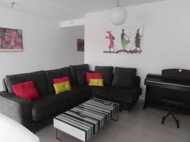 2 soverom Leilighet til leie i Almuñécar med svømmebasseng garasje - € 900 (Ref: 6912979)