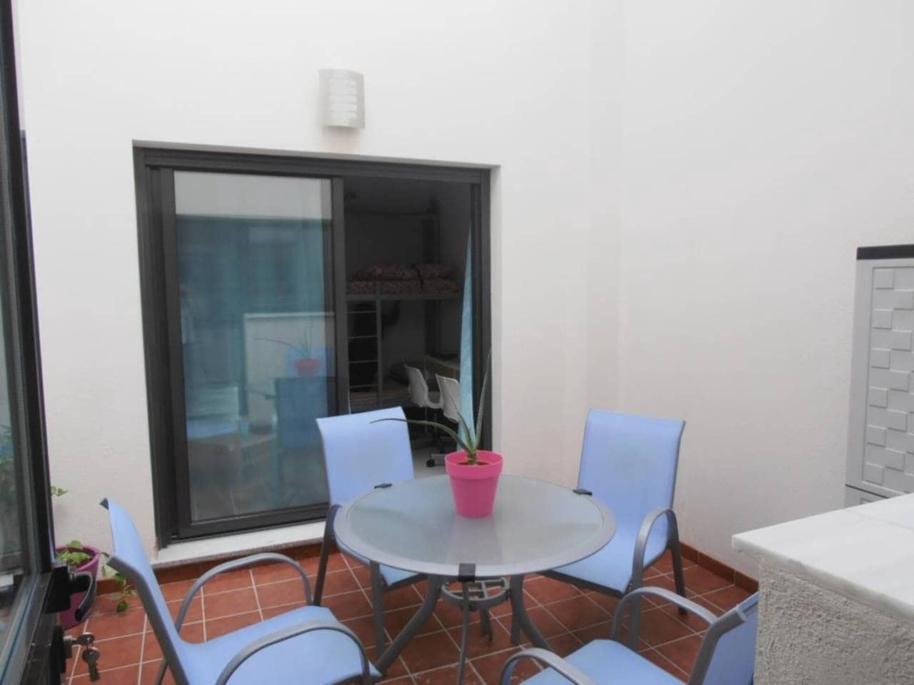 2 soveværelse Lejlighed til leje i Almunecar med swimmingpool garage - € 900 (Ref: 6912979)