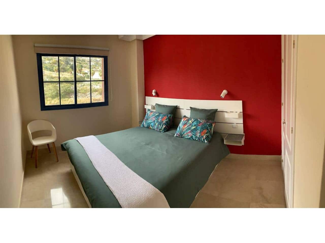 4 bedroom Apartment for holiday rental in Almunecar with pool garage - € 980 (Ref: 6912983)