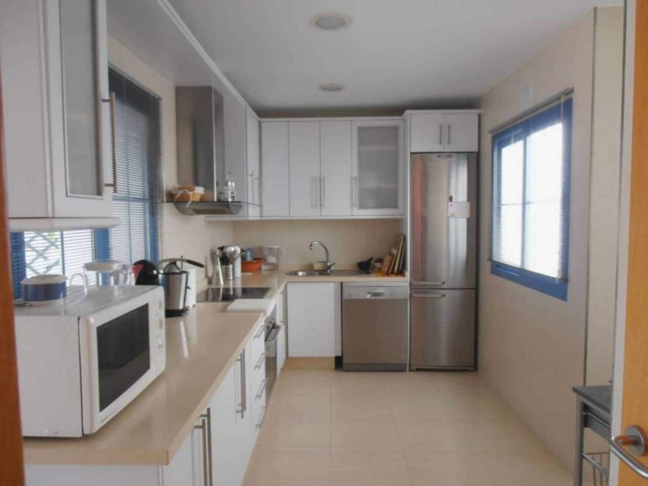 3 soverom Penthouse til salgs i Taramay med svømmebasseng garasje - € 1 200 (Ref: 6912985)