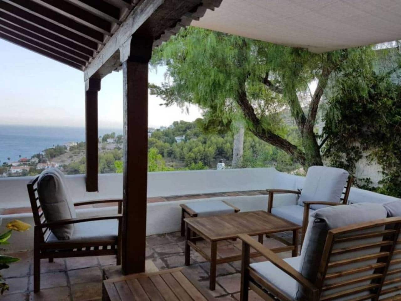 3 sypialnia Willa na kwatery wakacyjne w Almunecar z basenem garażem - 1 500 € (Ref: 6912989)