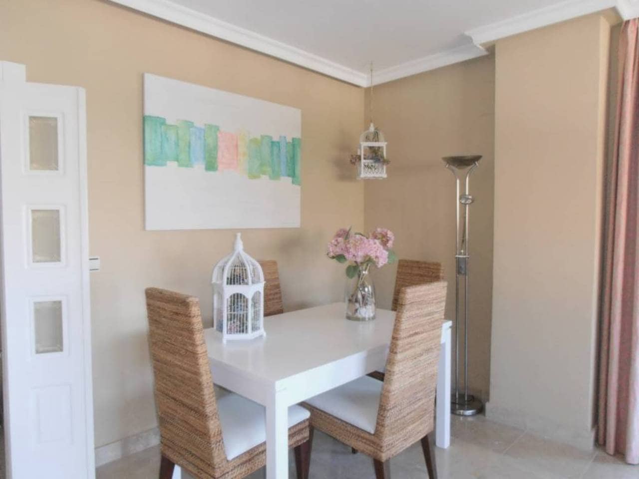 2 soverom Leilighet til leie i Almunecar med svømmebasseng garasje - € 1 300 (Ref: 6912990)