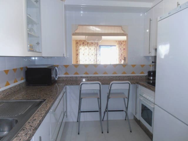 2 soverom Leilighet til leie i Almuñécar med svømmebasseng garasje - € 1 100 (Ref: 6912995)