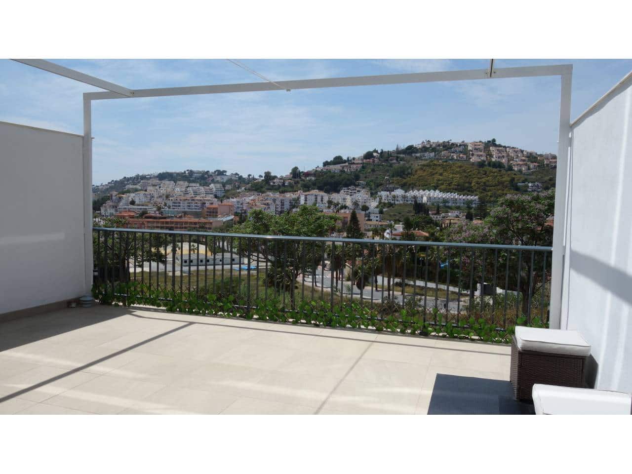  2 soveværelse   ferieLejlighed i Almunecar   med   swimmingpool  garage  - € 900 (Ref: 6912997)