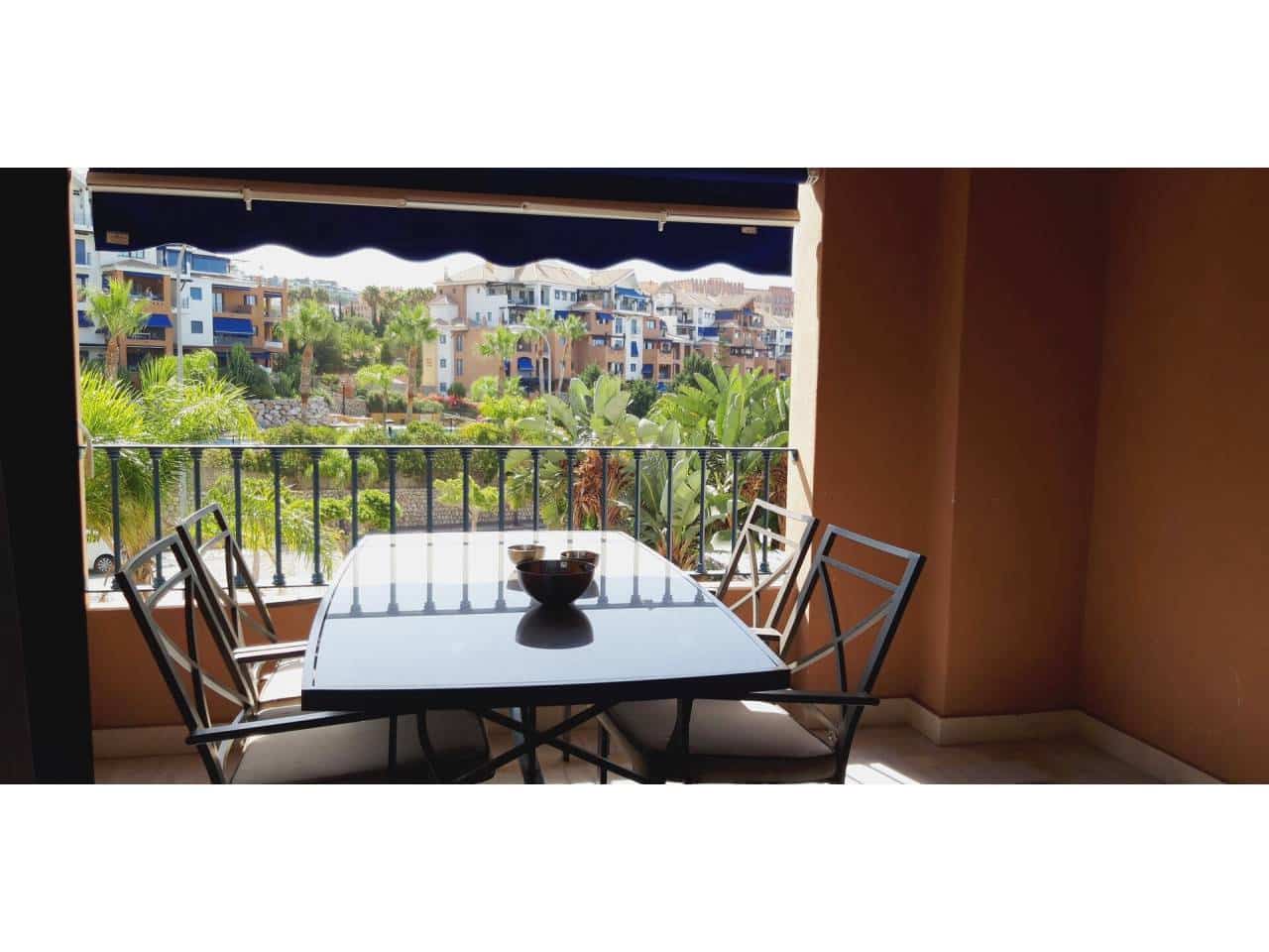 2 soveværelse Lejlighed til leje i Almunecar med swimmingpool garage - € 800 (Ref: 6912999)
