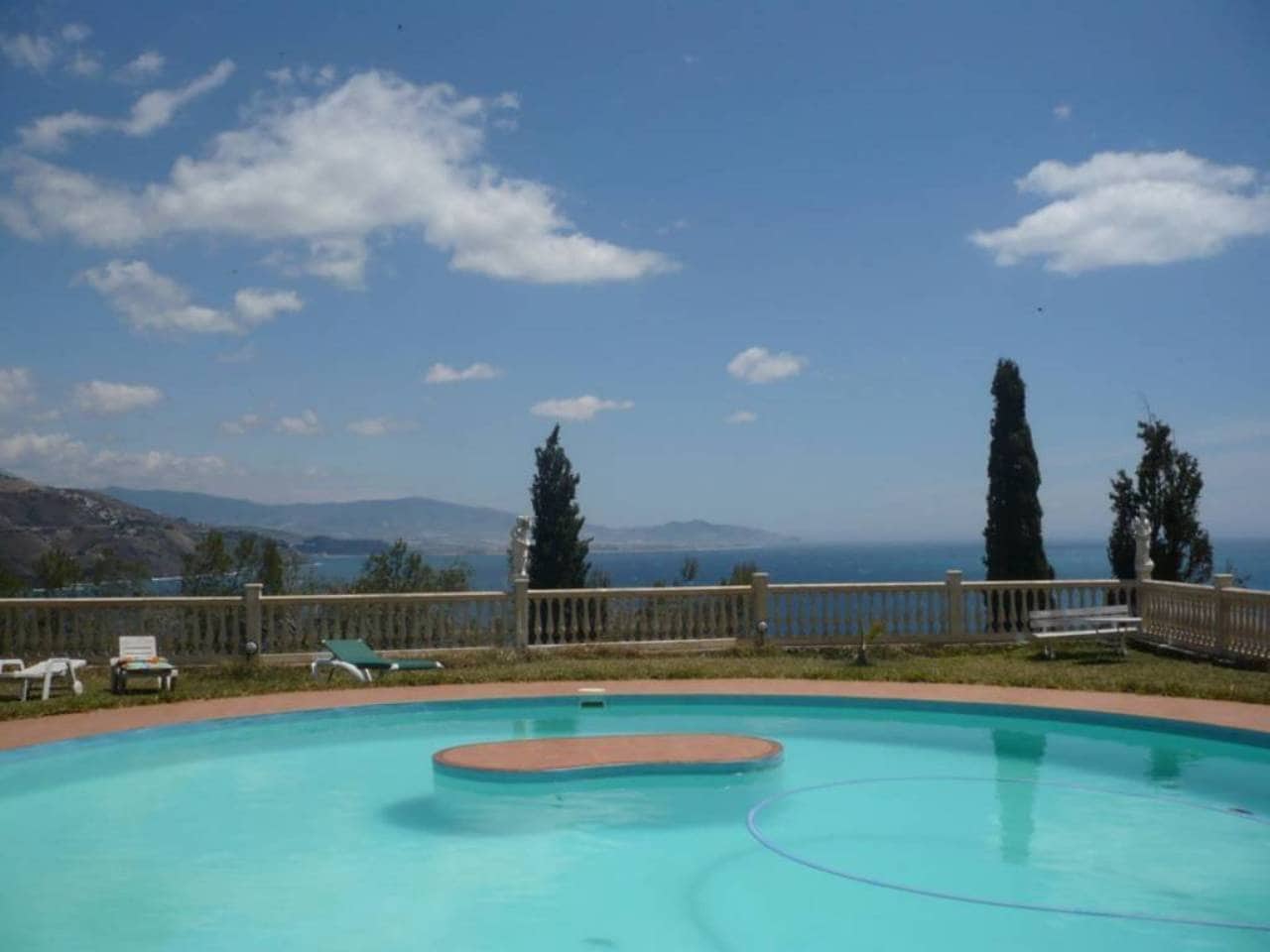 2 bedroom Apartment for rent in Velilla with pool - € 1,200 (Ref: 6913119)