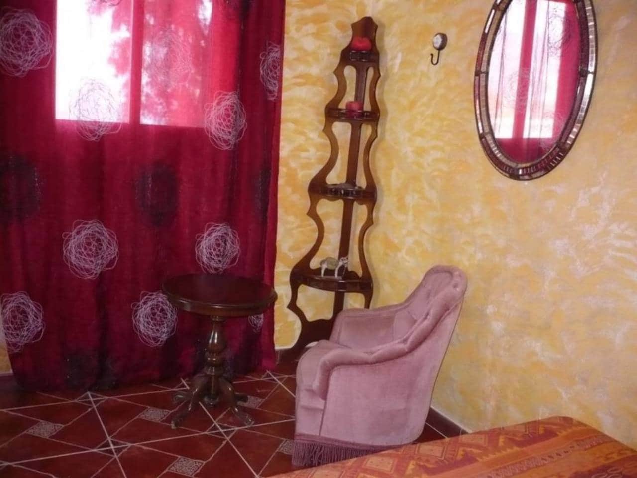 2 bedroom Apartment for rent in Velilla with pool - € 1,200 (Ref: 6913119)