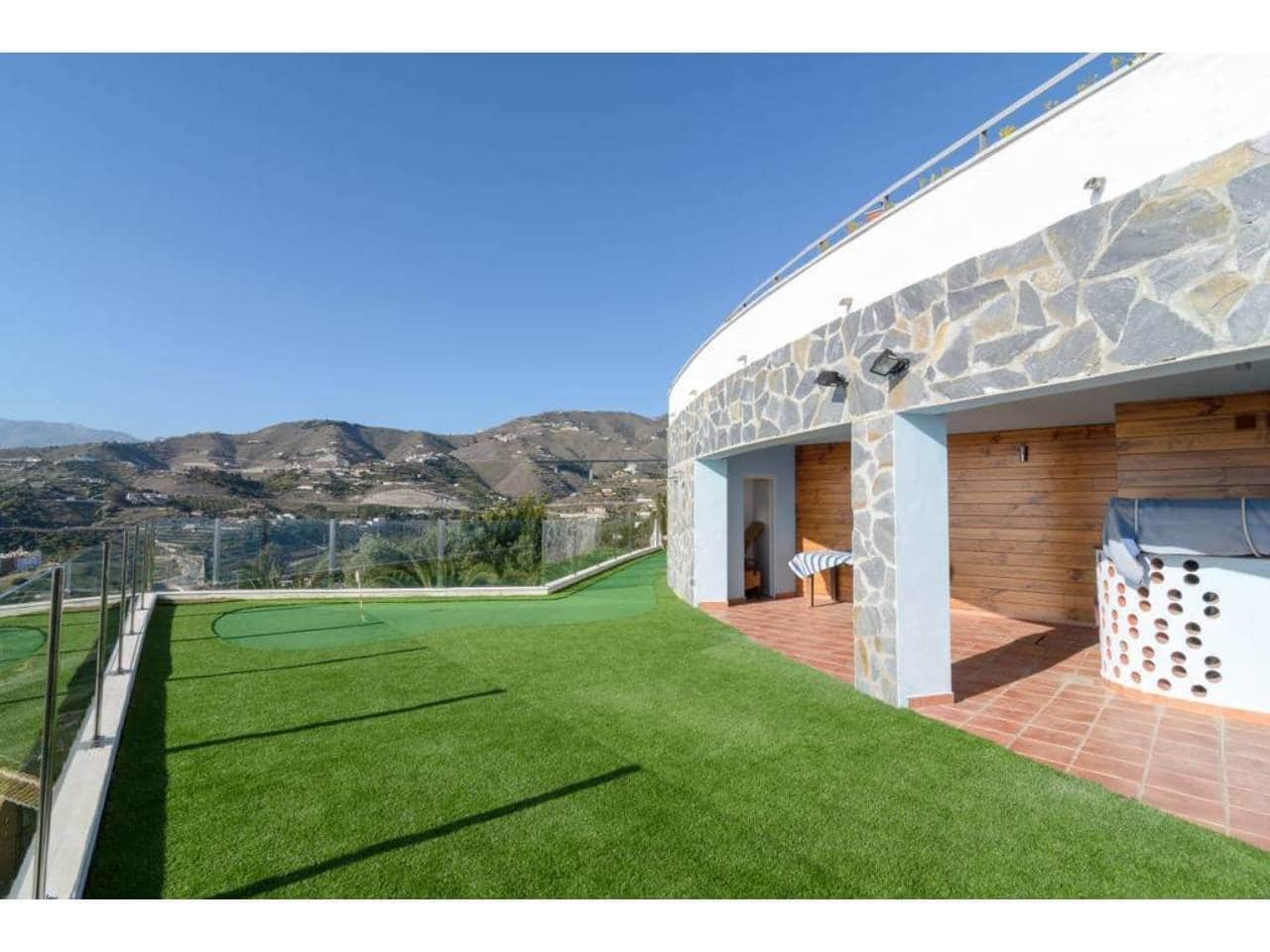 4 quarto Moradia para arrendamento para férias em Almunecar com piscina Garagem - 3 850 € (Ref: 6913120)